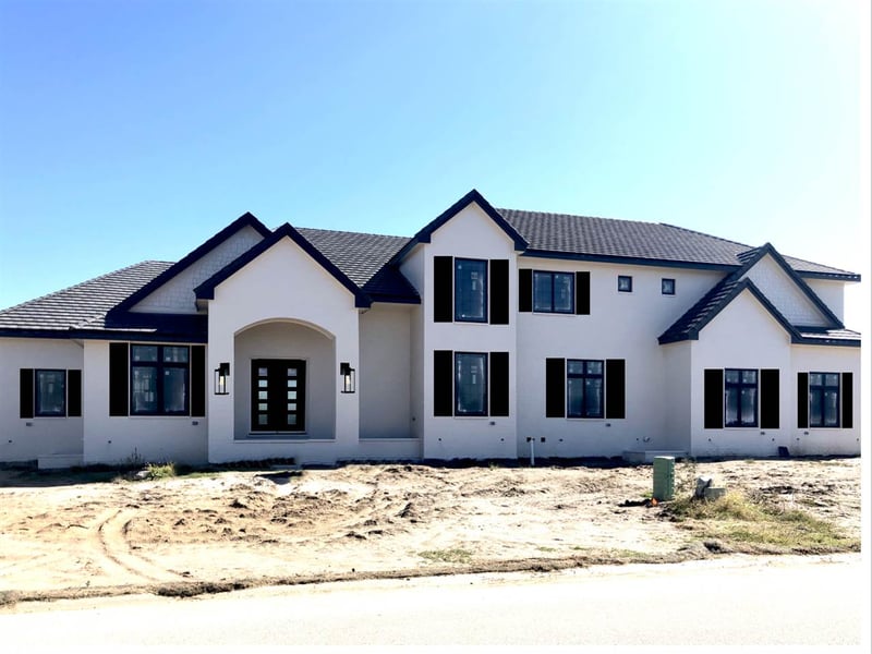 3620 N Beach Club Cir, Wichita, KS 67205