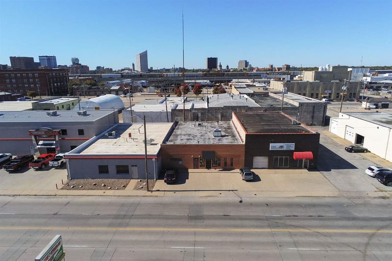 433 N Washington Ave & Add Lot, Wichita, KS 67202