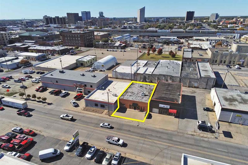 433 N Washington Ave & Add Lot, Wichita, KS 67202