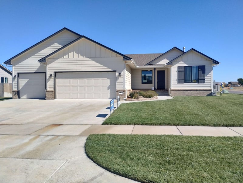 1822 Stephanie St, Wichita, KS 67207