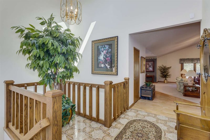 2531 N Cedar Crest Dr, Wichita, KS 67223
