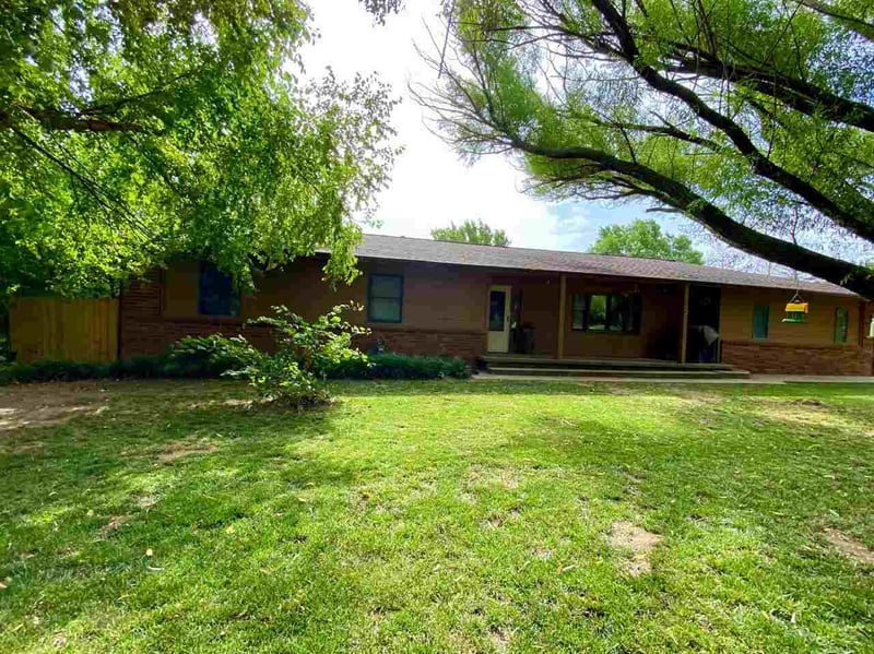 3430 E Chestnut Ave, Parkerfield, KS 67005