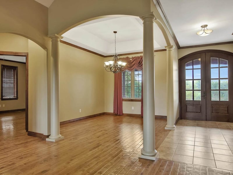 550 E 111th St S, Mulvane, KS 67110