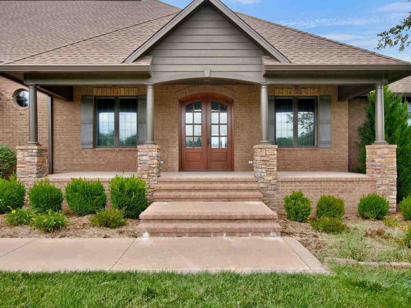 550 E 111th St S, Mulvane, KS 67110