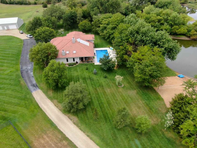 5001 S 263rd St W, Garden Plain, KS 67050