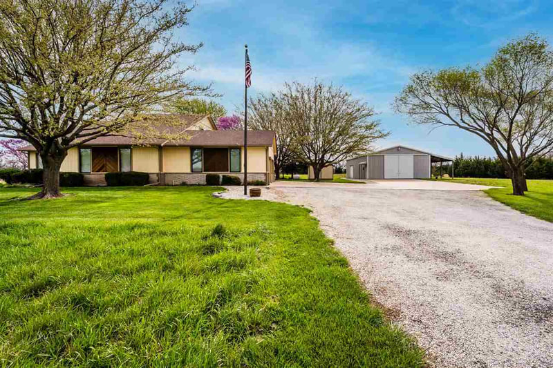 3050 S Rebecca Ln, Wichita, KS 67232