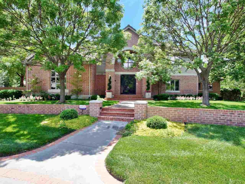 27 N Sandpiper Cir, Wichita, KS 67230