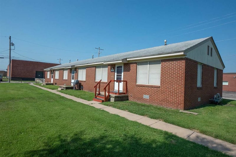 1801-2031 E Wassall St, Wichita, KS 67216