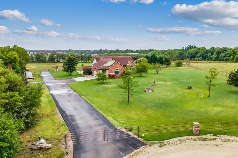 15341 E Hidden Estates Cir, Wichita, KS 67232