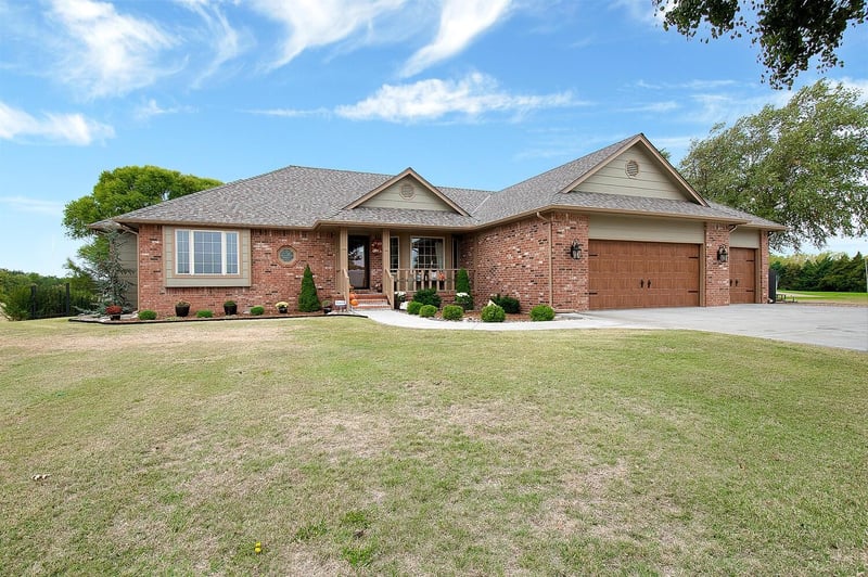 21817 W 29th St N, Andale, KS 67001