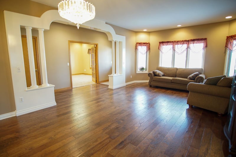 313 Old Colony Ct, North Newton, KS 67117