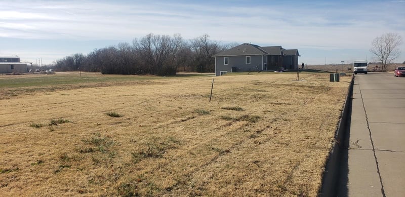 1013 17th , Newton, KS 67114