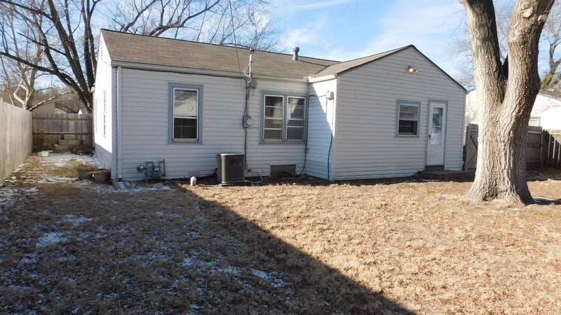 6422 S Keystone St, Haysville, KS 67217