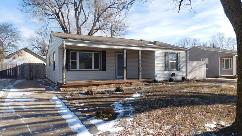 6422 S Keystone St, Haysville, KS 67217