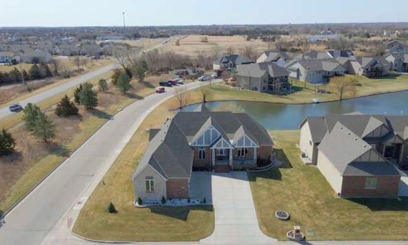 7940 E Caribou, Bel Aire, KS 67226