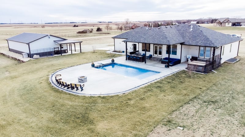 25300 W 37th Ct N, Andale, KS 67001