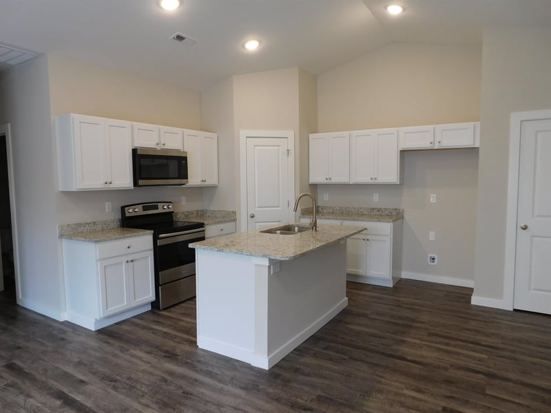 3231-3233 Cedar Downs St, Maize, KS 67205