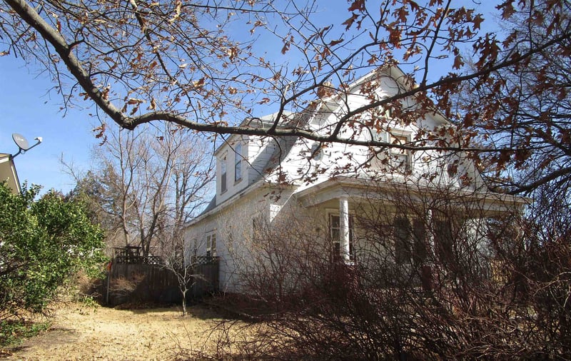 122 S Plum, Pretty Prairie, KS 67570