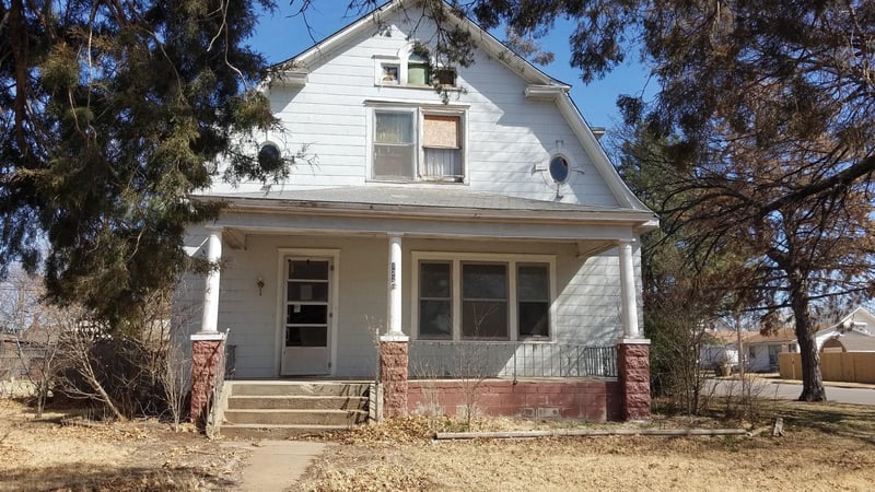 122 S Plum, Pretty Prairie, KS 67570