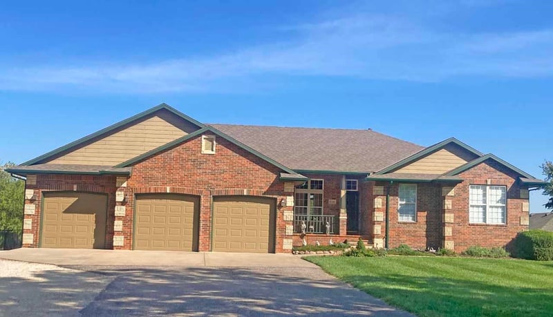 6710 S Hydraulic Dr, Wichita, KS 67216