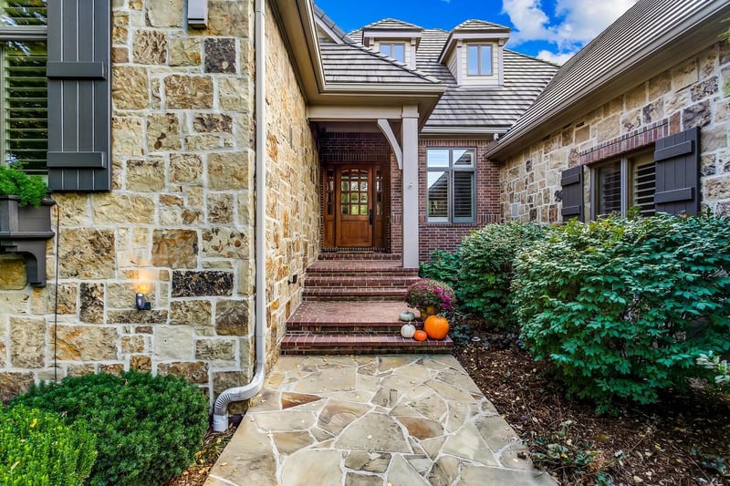 401 E Prairie Point Cir, Andover, KS 67002