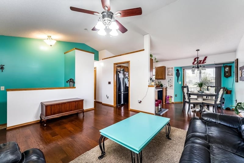1517 N Cleary Ln, Wichita, KS 67052