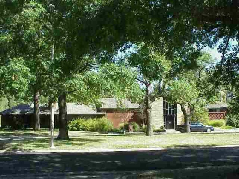 14 N Saint James Pl, Eastborough, KS 67206