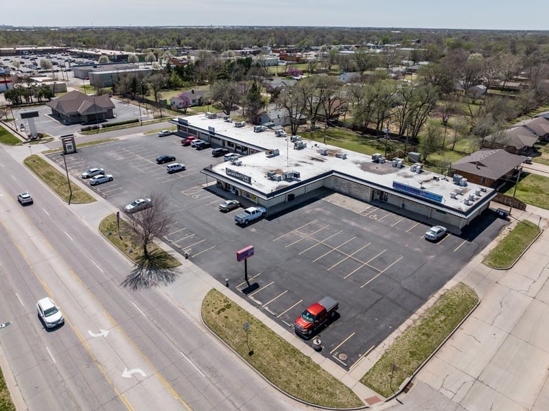 749 West , Wichita, KS 67203-0000