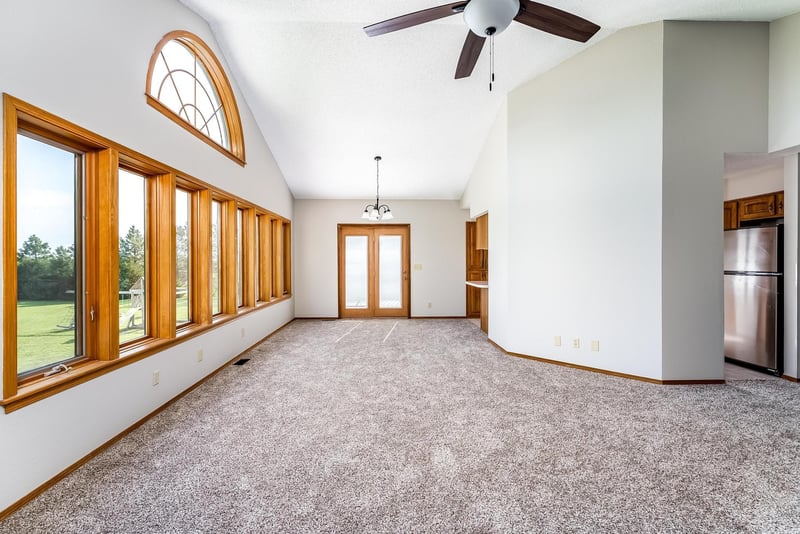 6 S Pony Meadows Dr, Wichita, KS 67232
