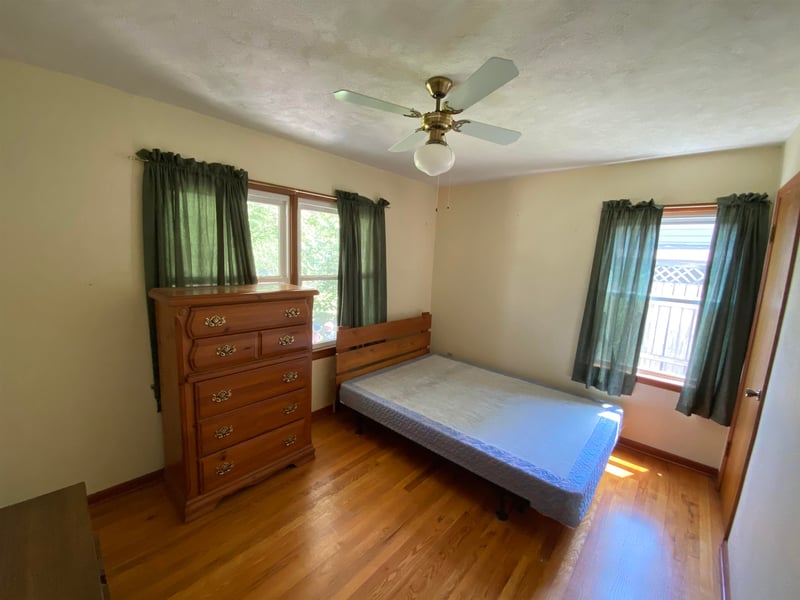 6511 S Sunnyside, Haysville, KS 67217