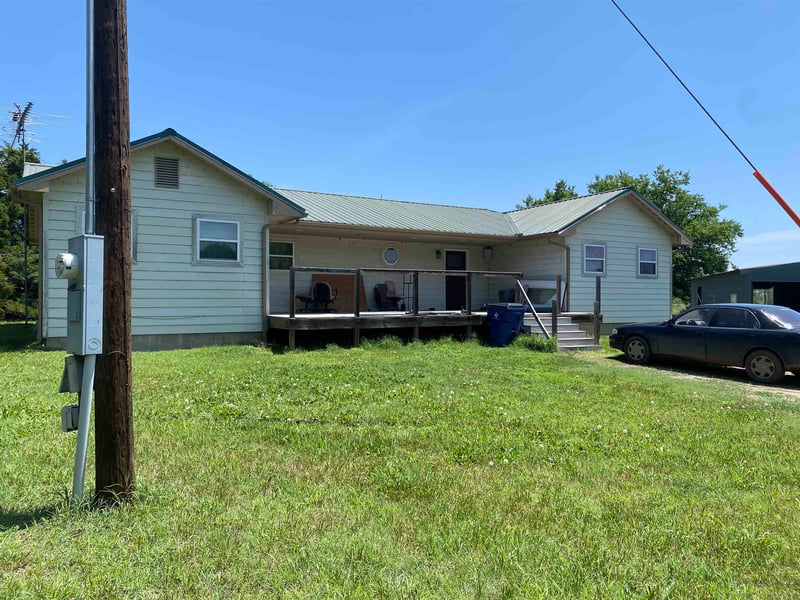 622 N Mayfield Rd, Mayfield, KS 67103