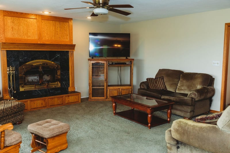 23005 SW 24th St, Burrton, KS 67020