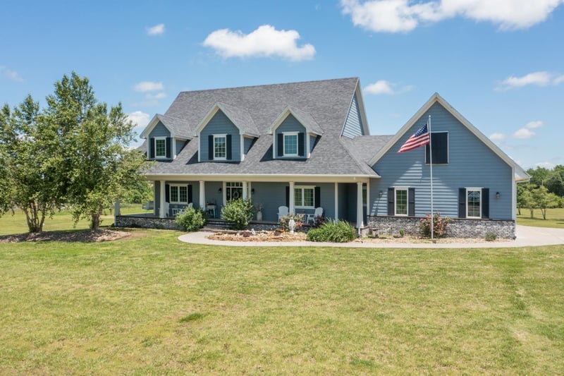 1164 N Wiltshire Ct, Mulvane, KS 67110