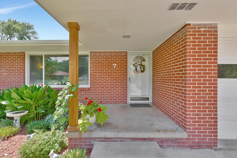 7 Truman Dr, South Hutchinson, KS 67505