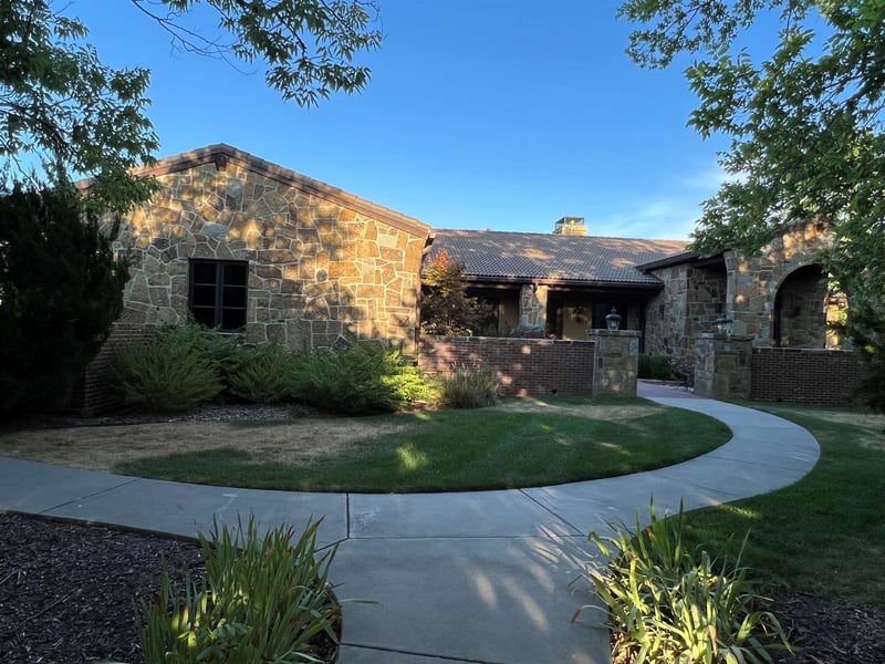 3029 Prairie Point, Andover, KS 67002