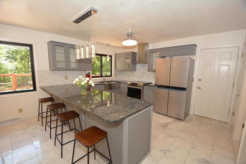 10501 W Hidden Valley Rd, Wichita, KS 67209