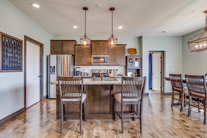 1446 N Aster St, Andover, KS 67002-8584