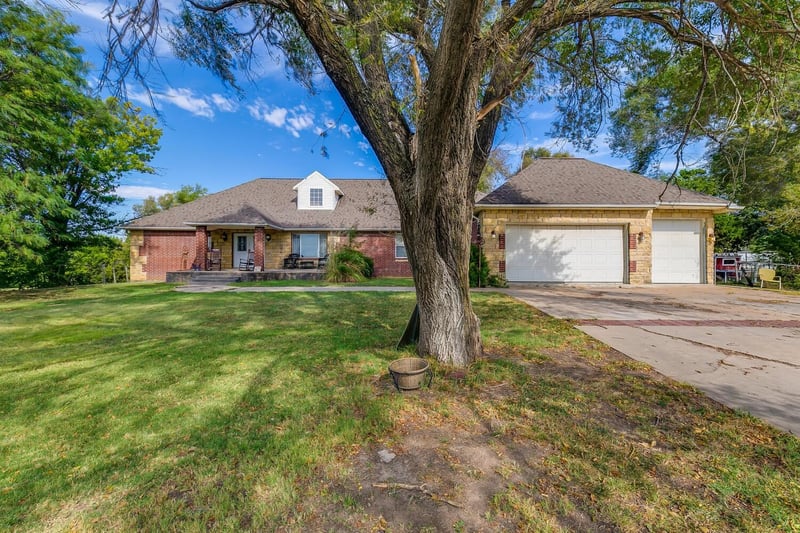 7530 N Broadway Ave, Park City, KS 67219