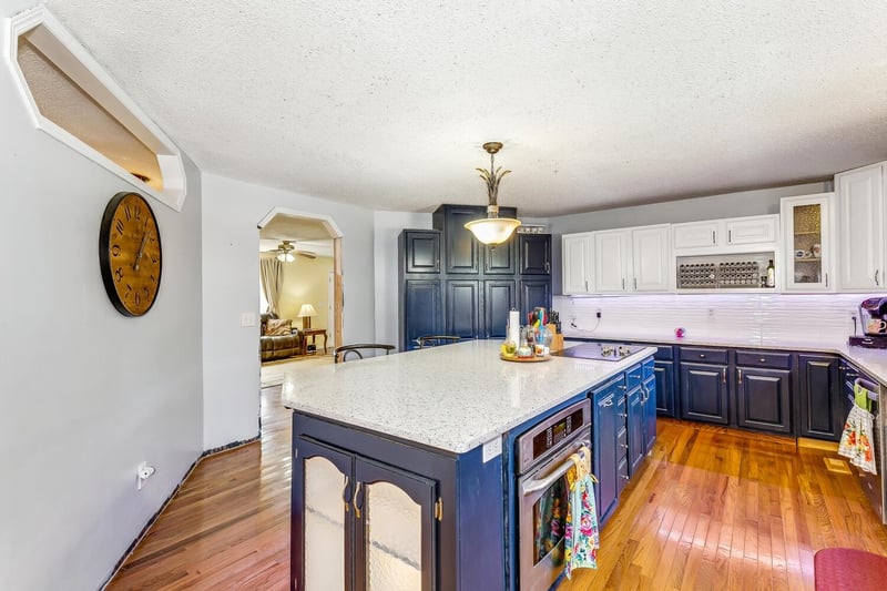 7530 N Broadway Ave, Park City, KS 67219