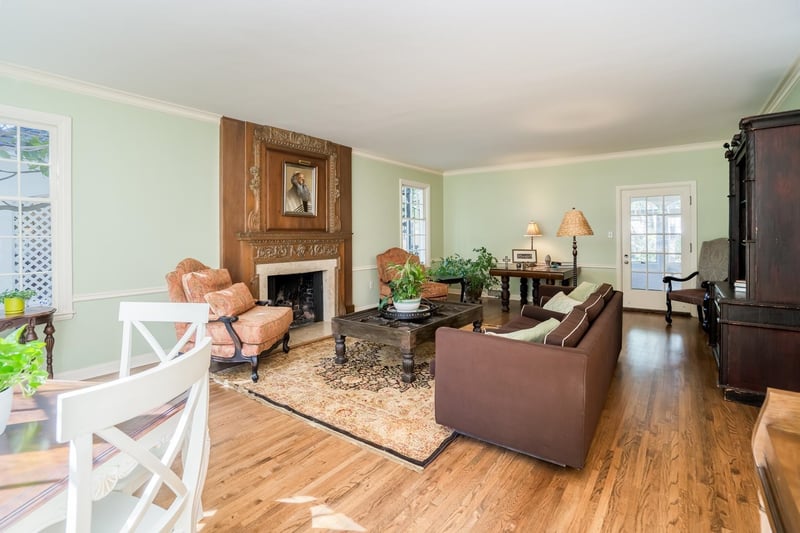 9 N Saint James Pl, Eastborough, KS 67206