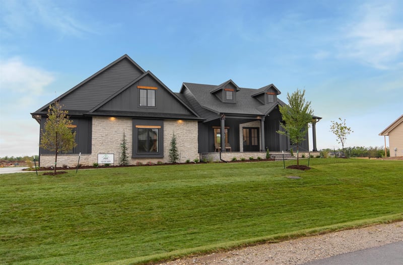 260 Cedar Ranch Ct, Derby, KS 67037