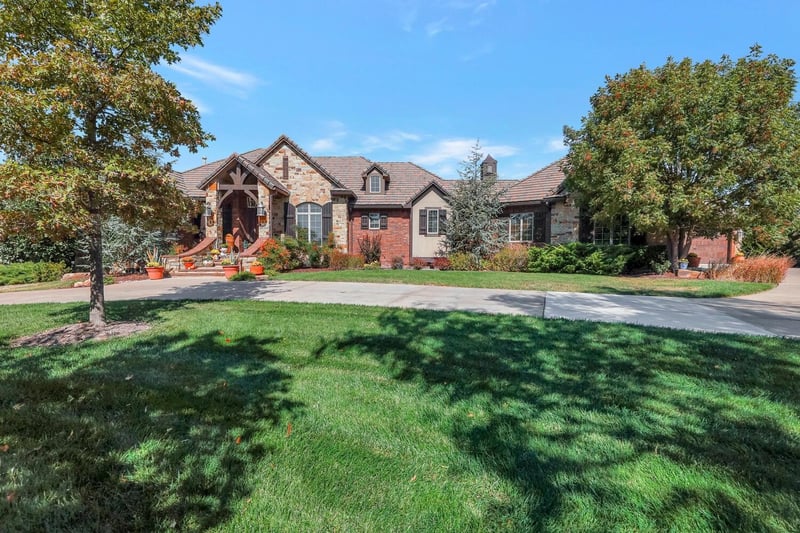 2004 N Crooked Pine St, Wichita, KS 67230