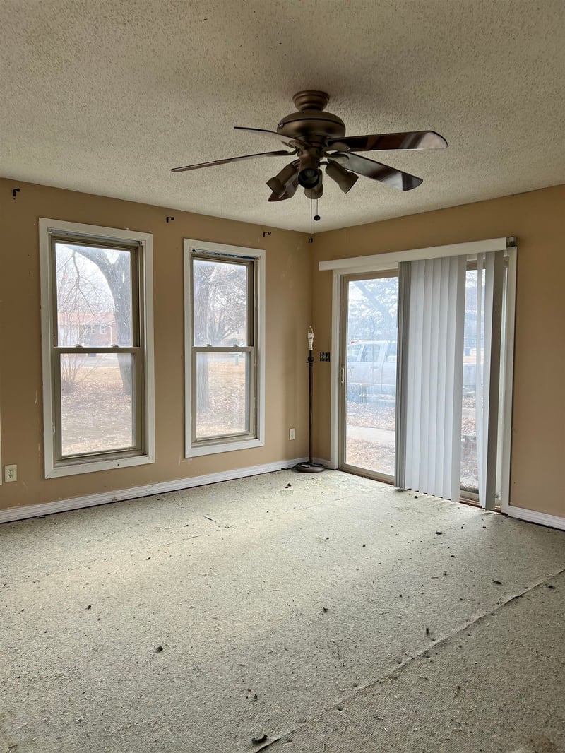 4019 N Edgemoor, Bel Aire, KS 67220