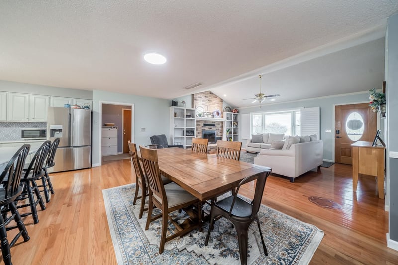 794 E Kinsmen Rd, Peck, KS 67120