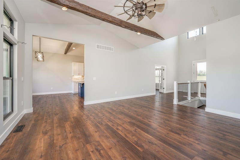 15440 Dora Cir, Goddard, KS 67052