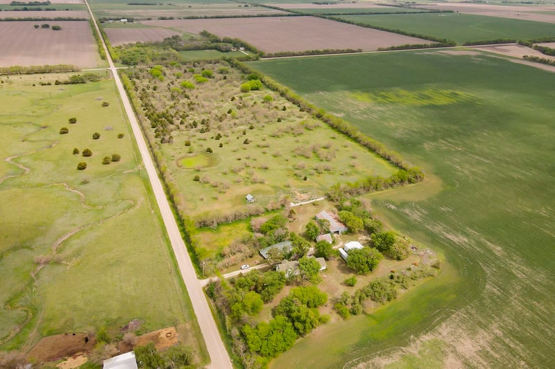 1763 Overland Rd, Mcpherson, KS 67460