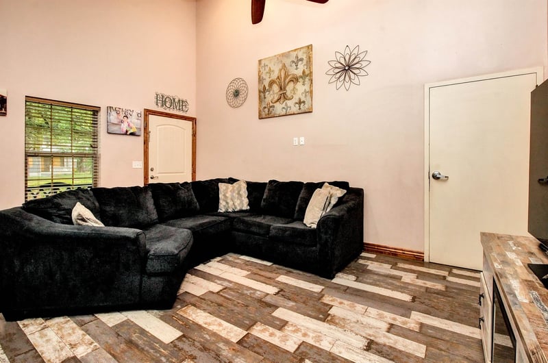 231 N New York Ave, Wichita, KS 67214