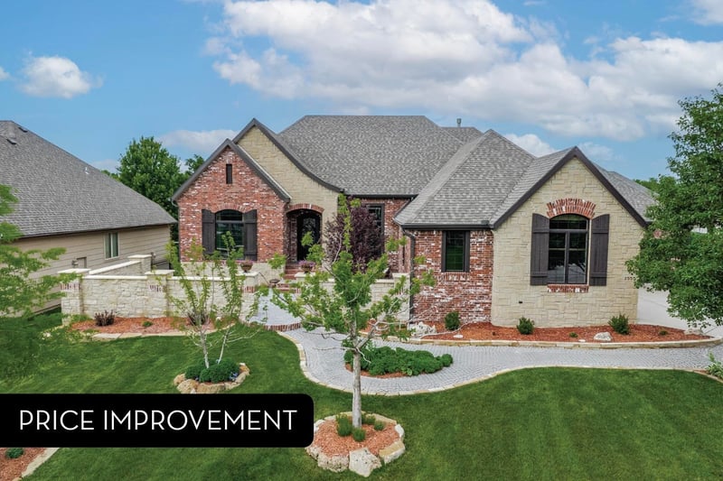 2557 N Rosemont Ct, Wichita, KS 67228