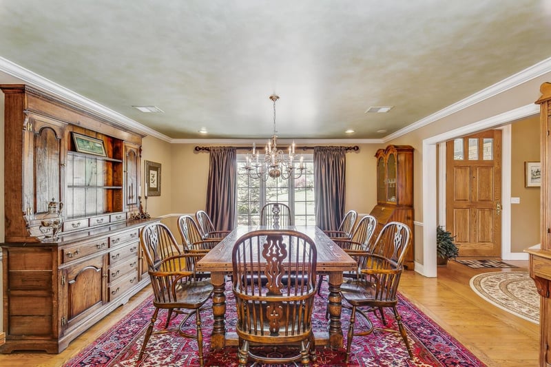 13019 E Pinehurst Dr, Wichita, KS 67230