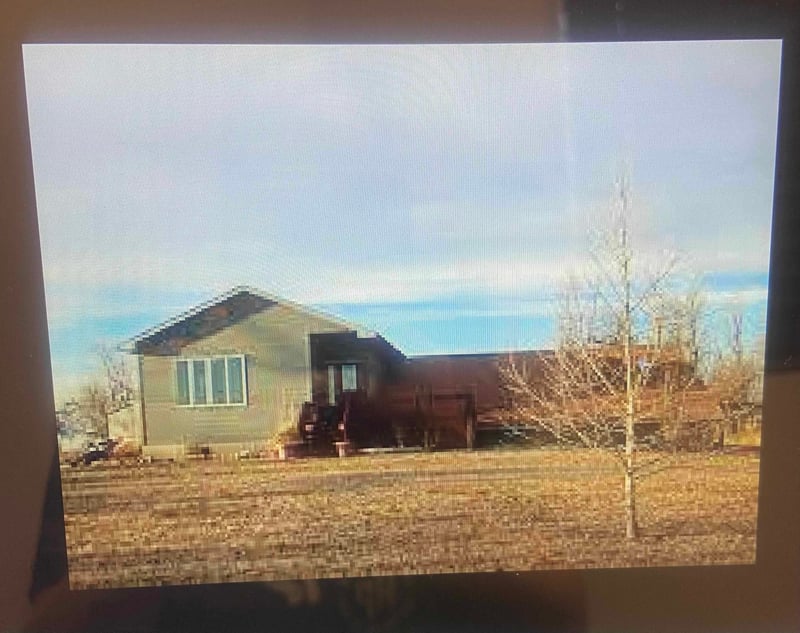 12906 E Trail West Rd, Burrton, KS 67020